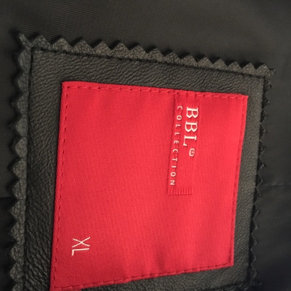 Leather jacket - Picture 2 of 8